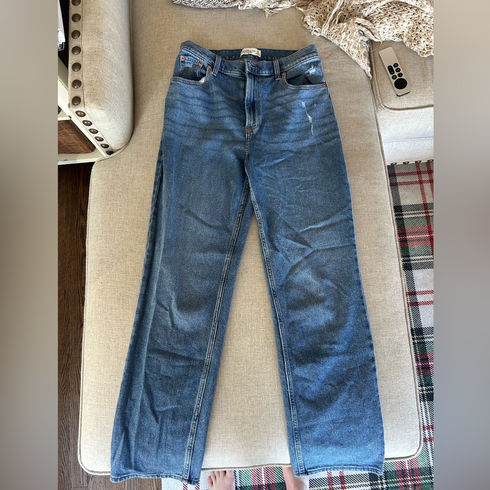 Abercrombie & Fitch Women's Straight Leg Blue Jeans